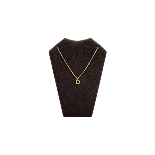 Catenina con Ciondolo Lettera in Oro 18kt e Diamanti Naturali | Atelier Orafo | nudo2