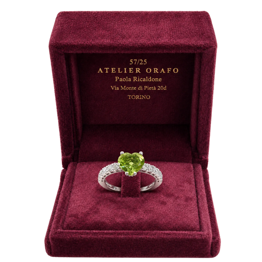Anello Argento 925% con Peridot Naturale Cuore e Zirconi con Scatola | Atelier Orafo | scatola | 2400