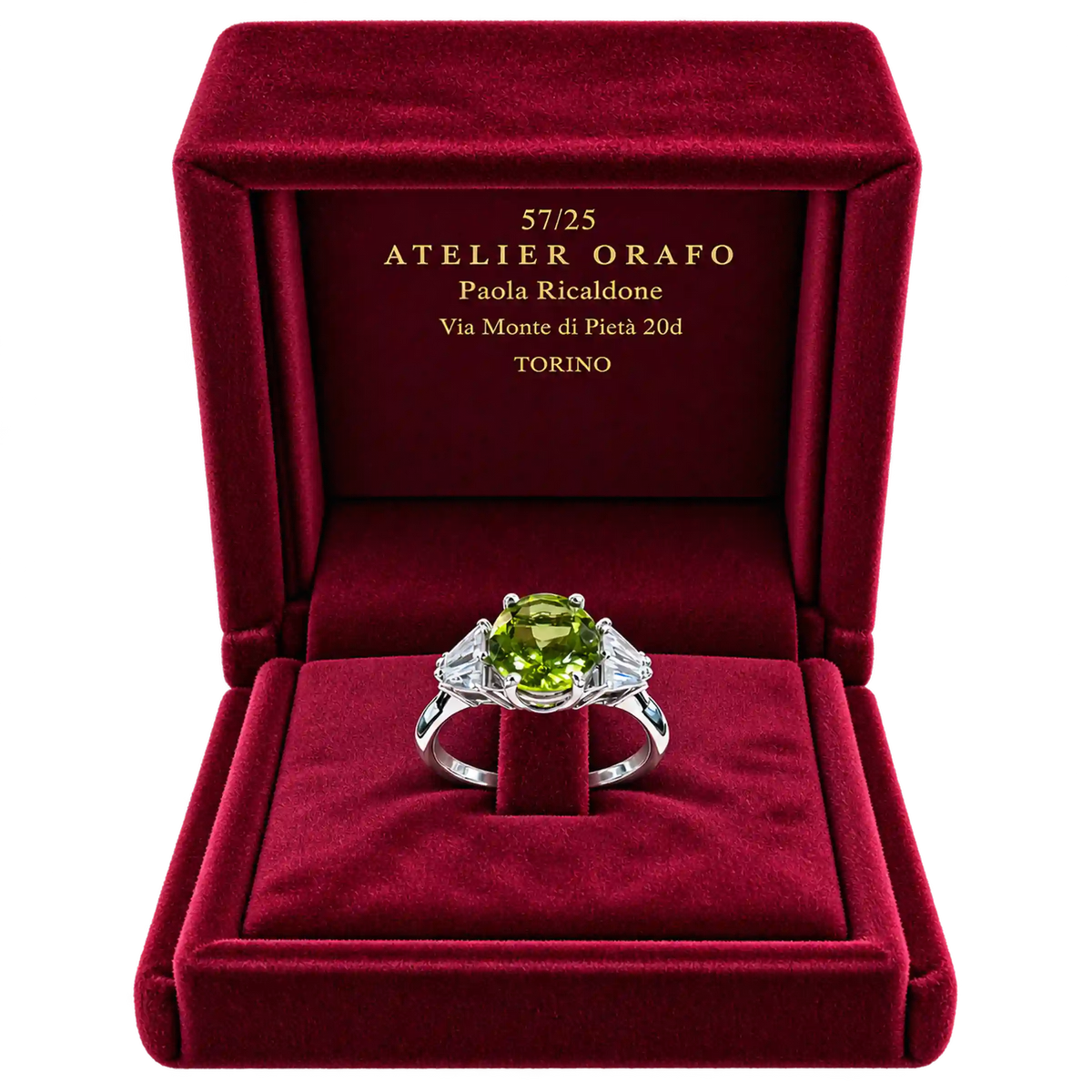Anello Argento 925% con Peridot Naturale Ovale e Zirconi con Scatola | Atelier Orafo | scatola | 2400