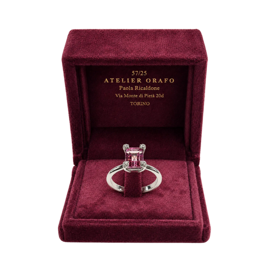 Anello Argento con Rosa di Francia Ottagonale e Zirconi con Scatola | Atelier Orafo | scatola | 2400