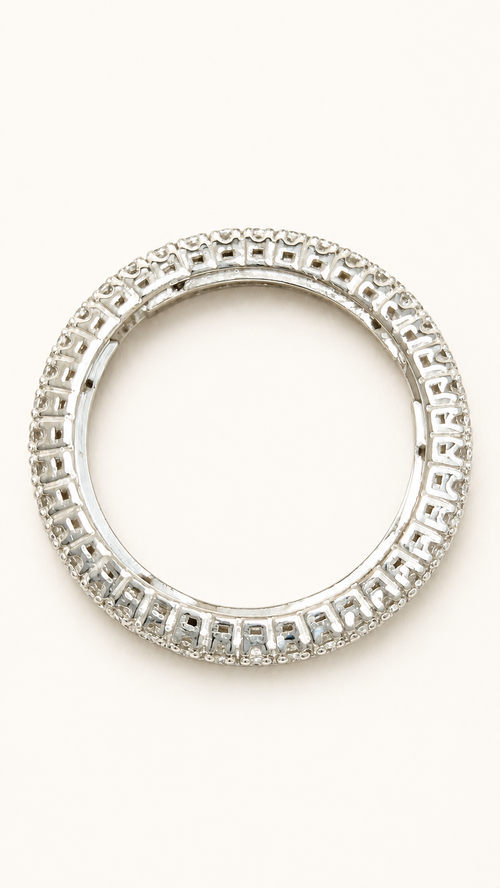 Anello Eternity multimisura in Oro Bianco 18kt con Diamanti Naturali |Atelier Orafo | nudo