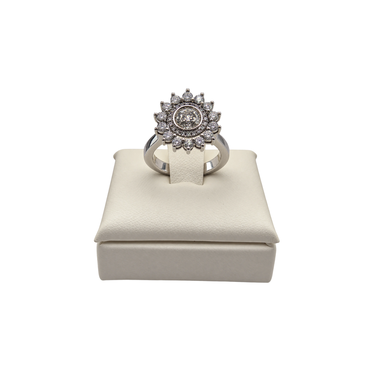 Anello Oro Bianco 18 kt con  Diamanti naturali | Atelier Orafo | nudo4 | 2400