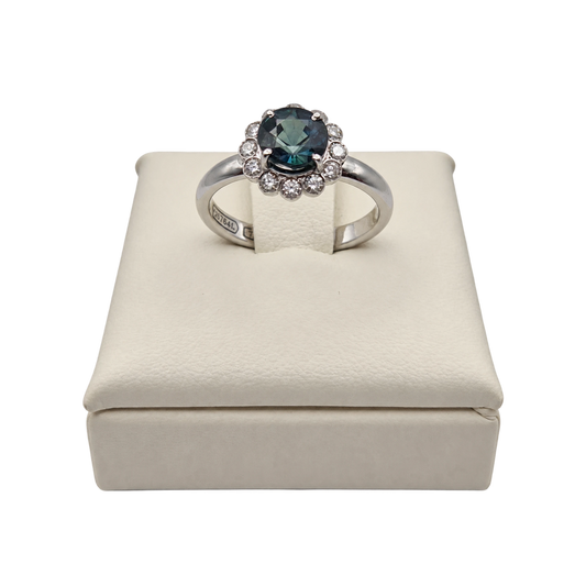Anello Oro Bianco 18kt con Zaffiro Naturale NTE certificato e Diamanti naturali_
 | Atelier Orafo | prodotto2 | tras | 2400