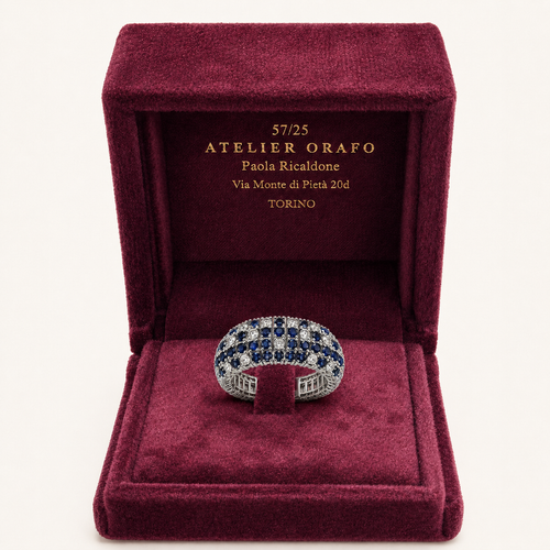 Anello Oro Bianco 18 kt con Zaffiro Naturale  e Diamanti naturali | Atelier Orafo | scatola
