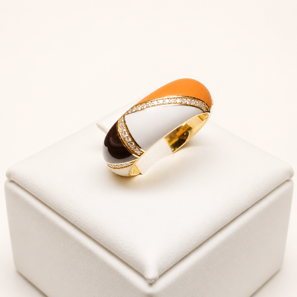 Anello in Oro Giallo 18 kt con Diamanti Naturali e HyCeram®