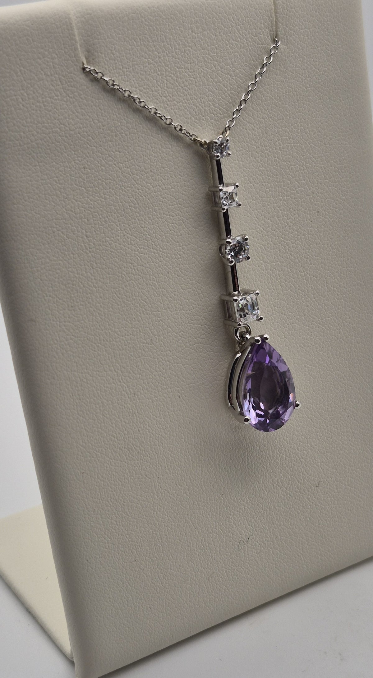Collana Argento 925 Ametista Naturale Goccia Zirconi | Atelier Orafo | nudo2