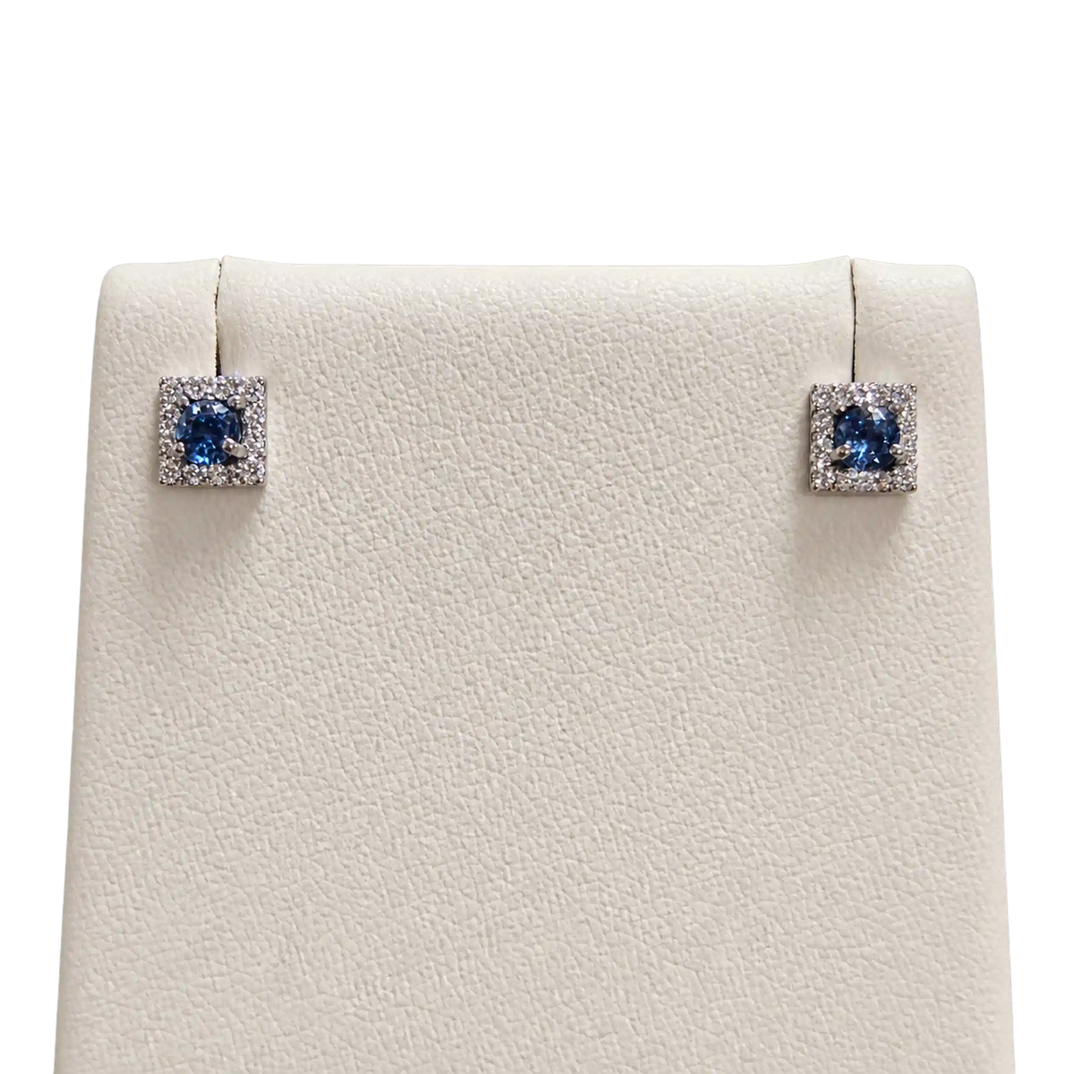 Orecchini Oro Bianco 18kt Diamanti Naturali e Topazio Azzurro | Atelier Orafo | nudo2